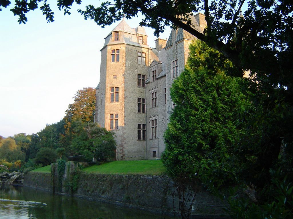 Chateau des ravalet fond ecran Chateau des ravalet