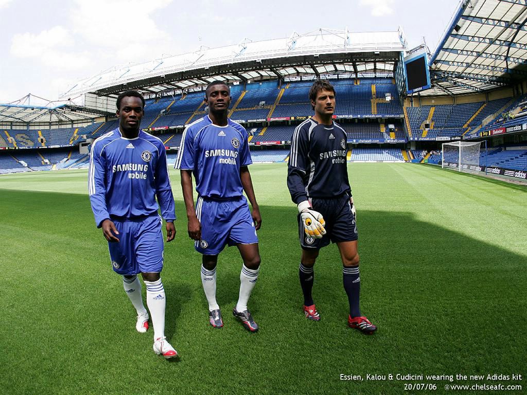 Essien, Kalou et Cudicini wallpaper (chelsea_003.jpg)