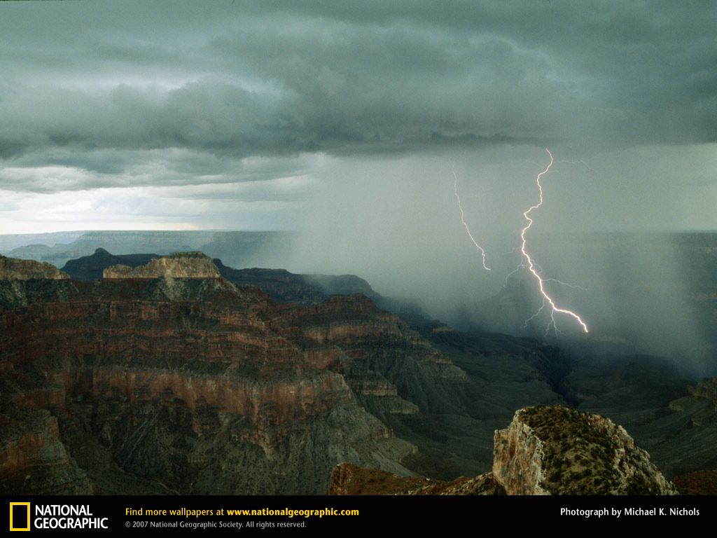 Eclairs sur le Grand canyon fond ecran Eclairs sur le Grand canyon
