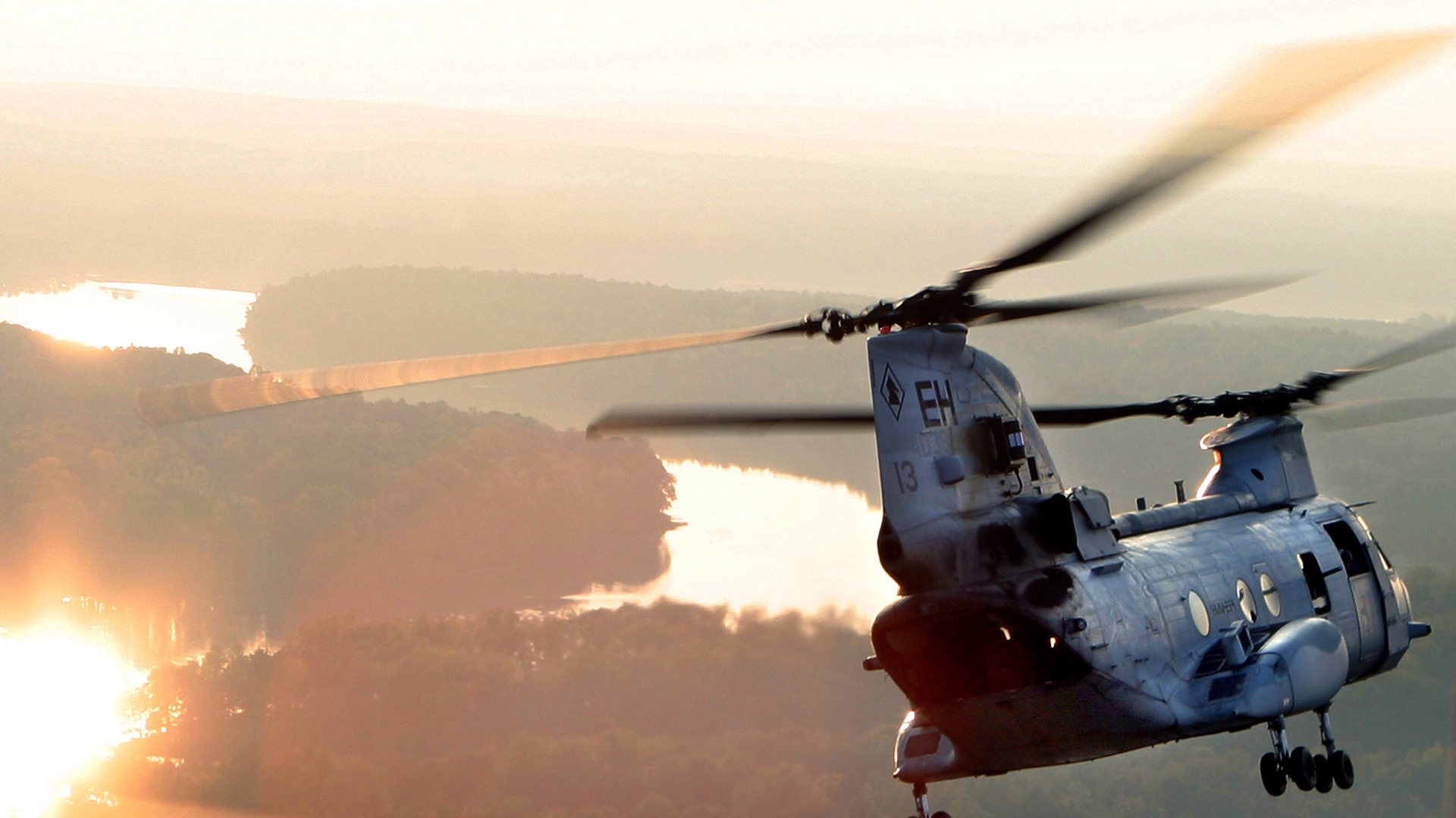 Hélicoptère : Militaire fond ecran Hélicoptère : Militaire