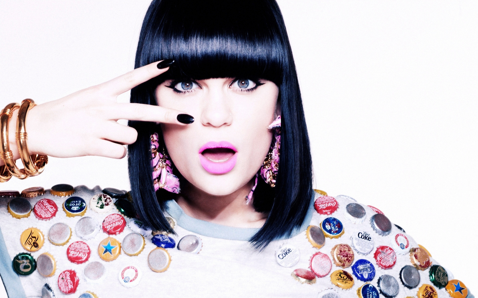 Jessie J : Portrait fond ecran Jessie J : Portrait