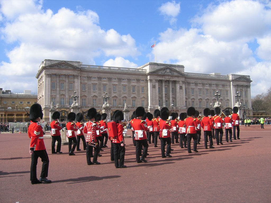 buckingham palace guards fond ecran buckingham palace guards