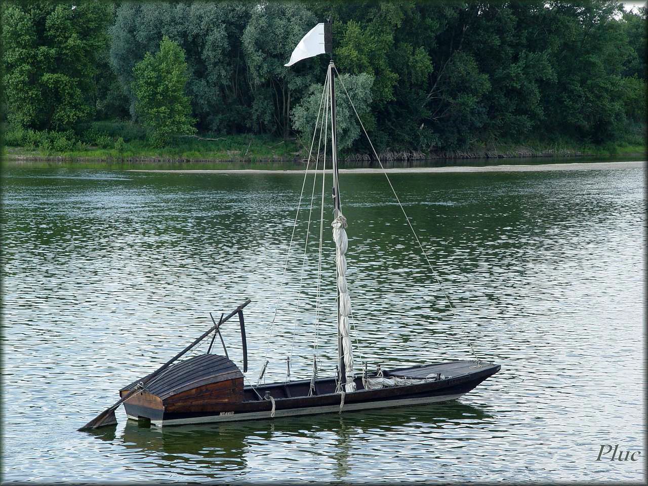 Radeau sur rivière fond ecran Radeau sur rivière