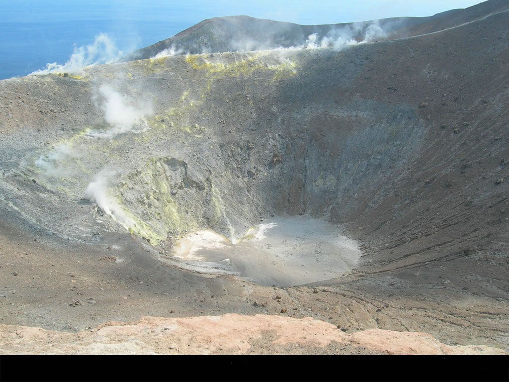 Volcan Lipari fond ecran Volcan Lipari