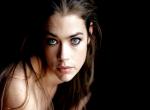 fond ecran  Denise Richards : Portrait