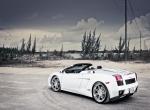 fond ecran  Lamborghini : Aventador